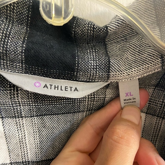 Athleta lumberjill flannel black white plaid button up XL NWT $89 - Picture 7 of 8